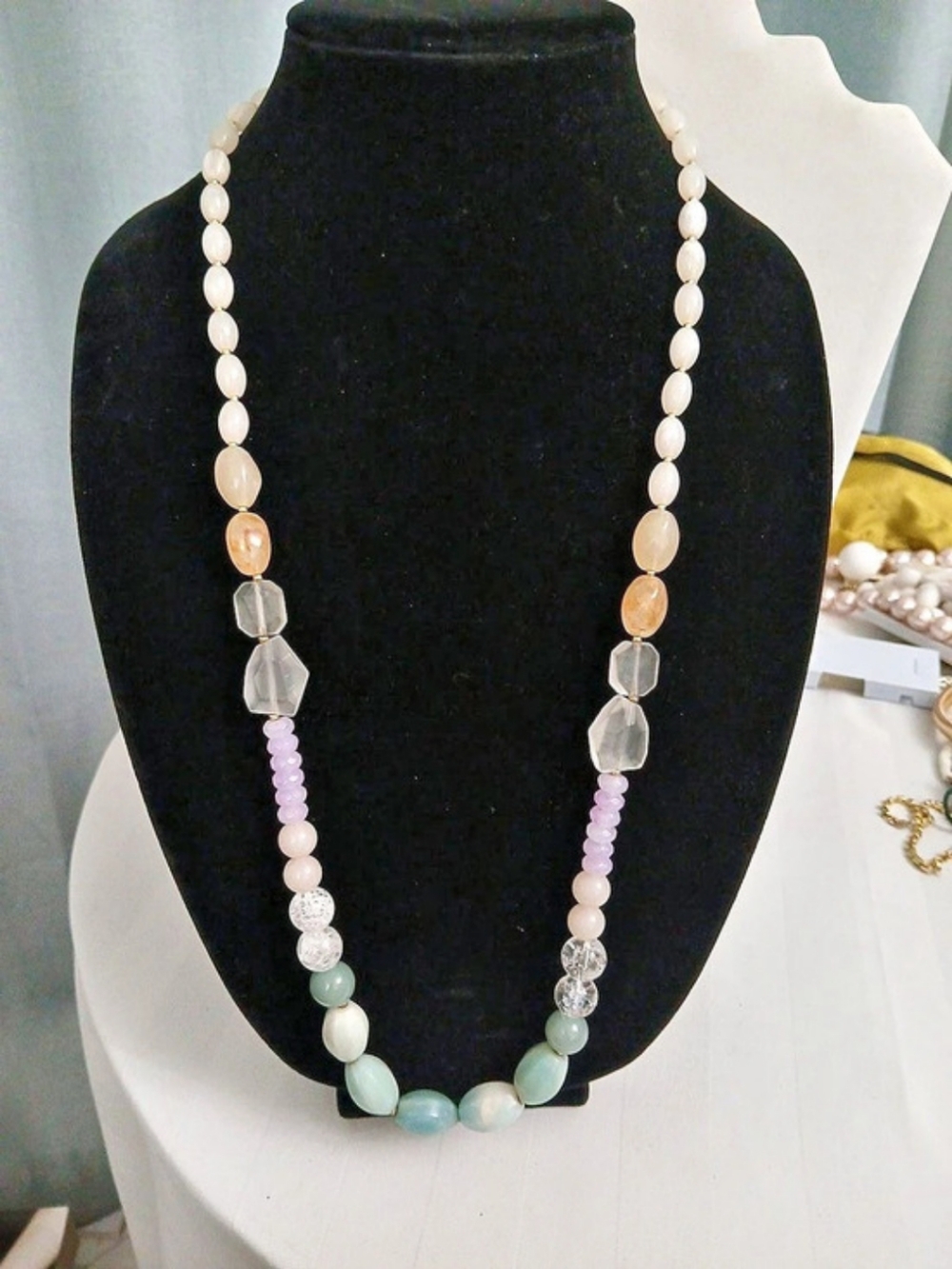 Talbots Beaded Statement Necklace in White & Purple Like New